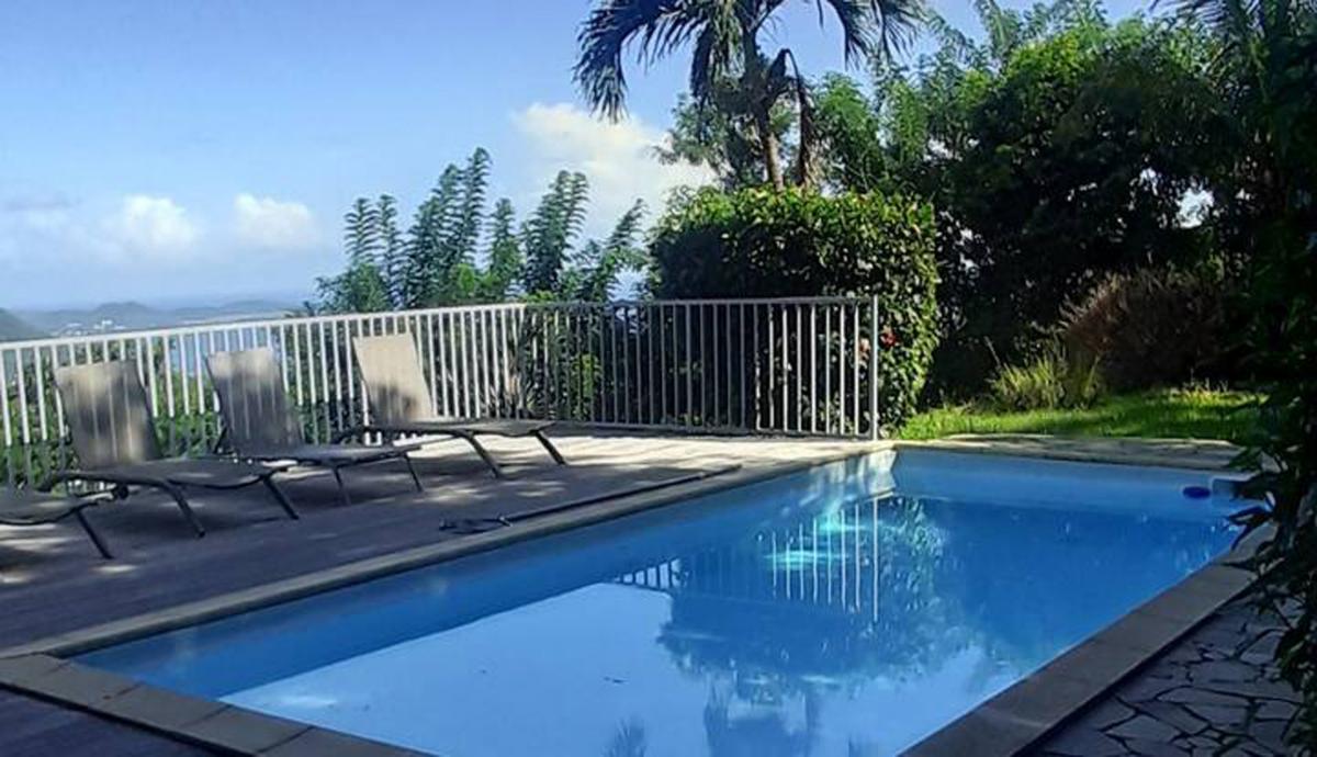 2 location-villa-sainte-luce-martinique_la-piscine